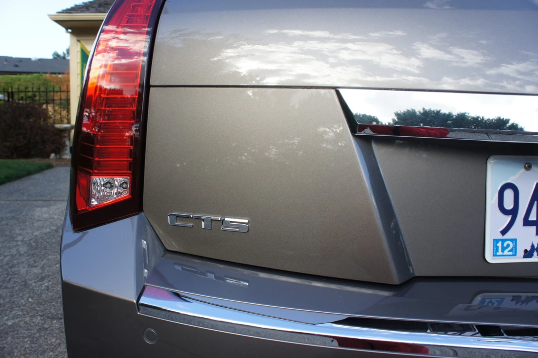 2012 Cadillac CTS-V 2nd Gen - Image 21 of 31