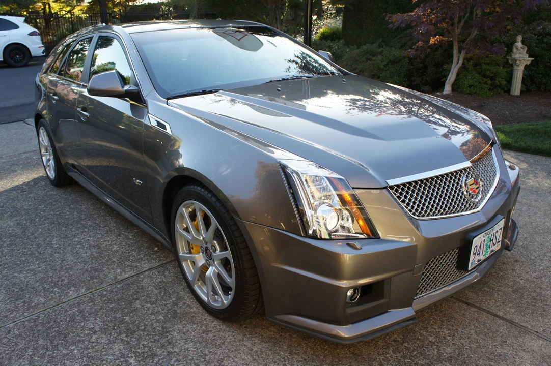 2012 Cadillac CTS-V 2nd Gen - Image 2 of 31