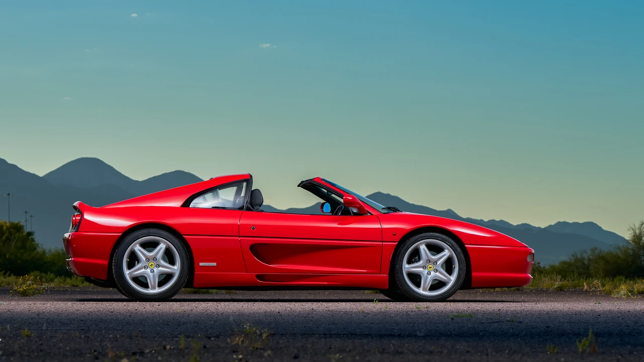 1996 Ferrari F355 GTS - Image 12 of 31