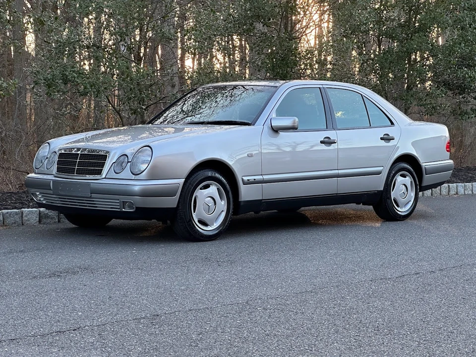 1997 Mercedes-Benz W210 E-Class - Image 2 of 31