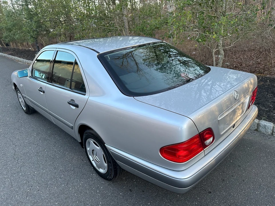 1997 Mercedes-Benz W210 E-Class - Image 29 of 31