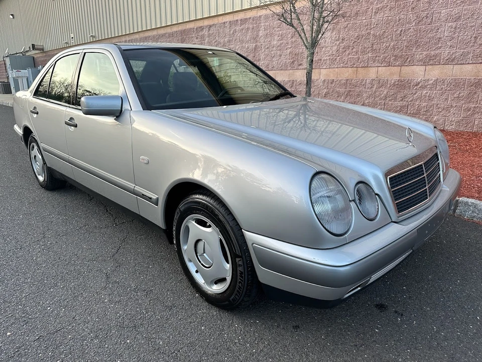 1997 Mercedes-Benz W210 E-Class - Image 25 of 31