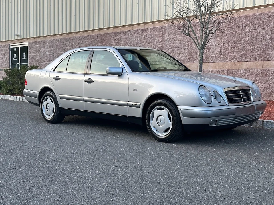 1997 Mercedes-Benz W210 E-Class - Image 4 of 31