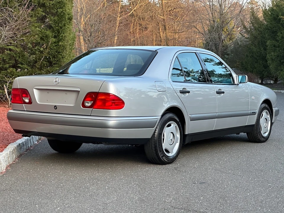 1997 Mercedes-Benz W210 E-Class - Image 8 of 31