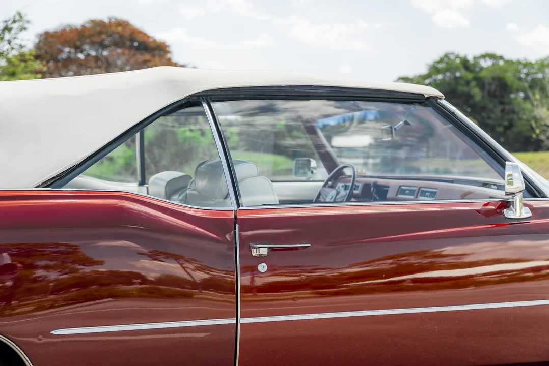 1976 Cadillac Eldorado 9th Gen - Image 18 of 31