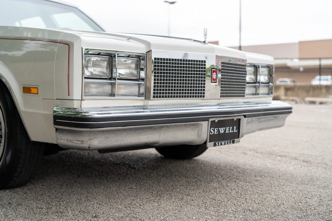 1977 Oldsmobile 98 - Image 11 of 31