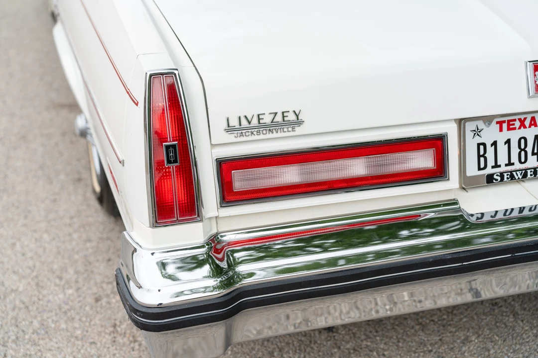 1977 Oldsmobile 98 - Image 26 of 31