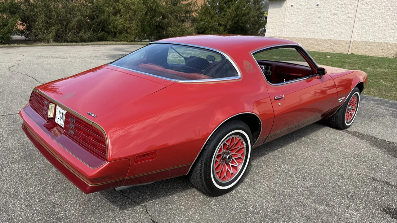 1978 Pontiac Firebird 2nd Gen - Image 11 of 31