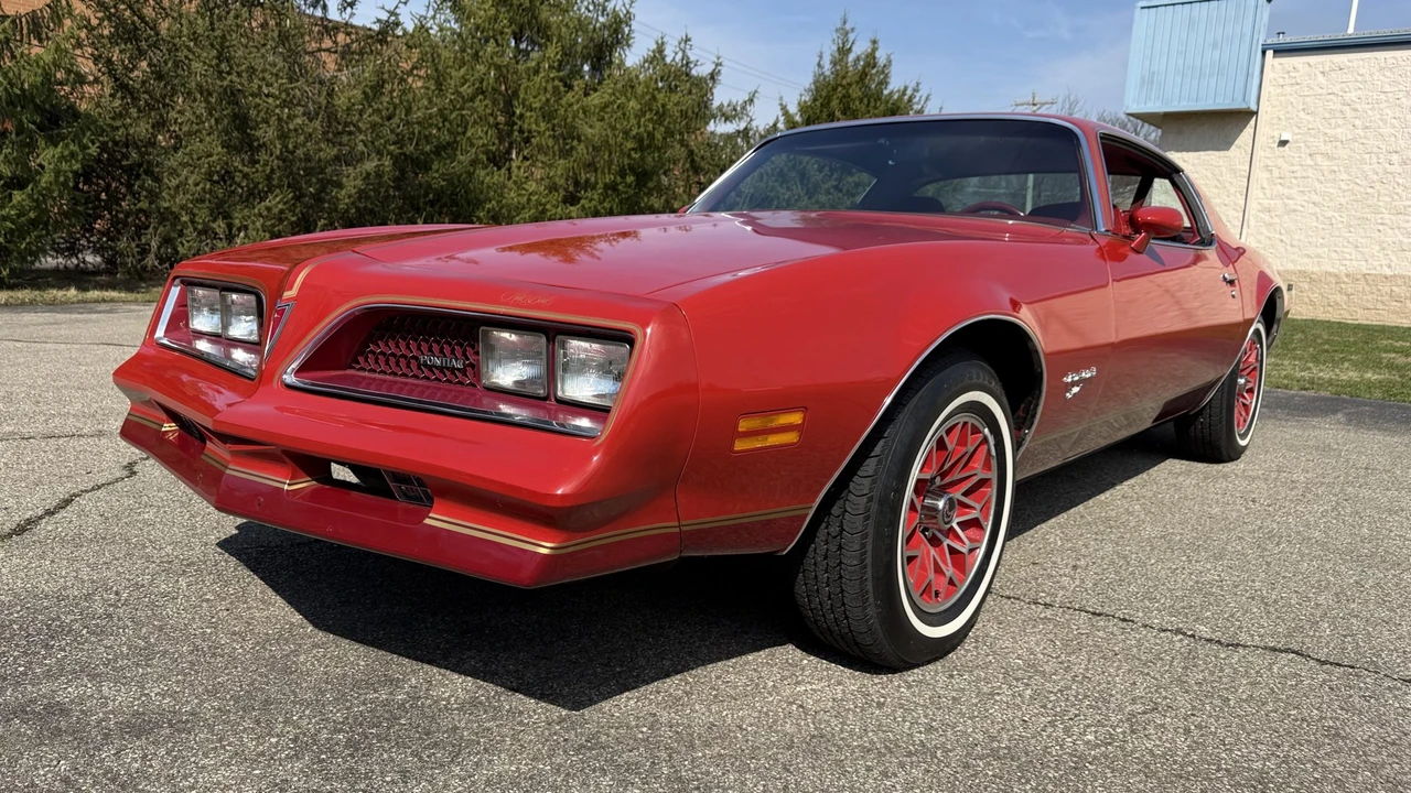 1978 Pontiac Firebird 2nd Gen - Image 18 of 31