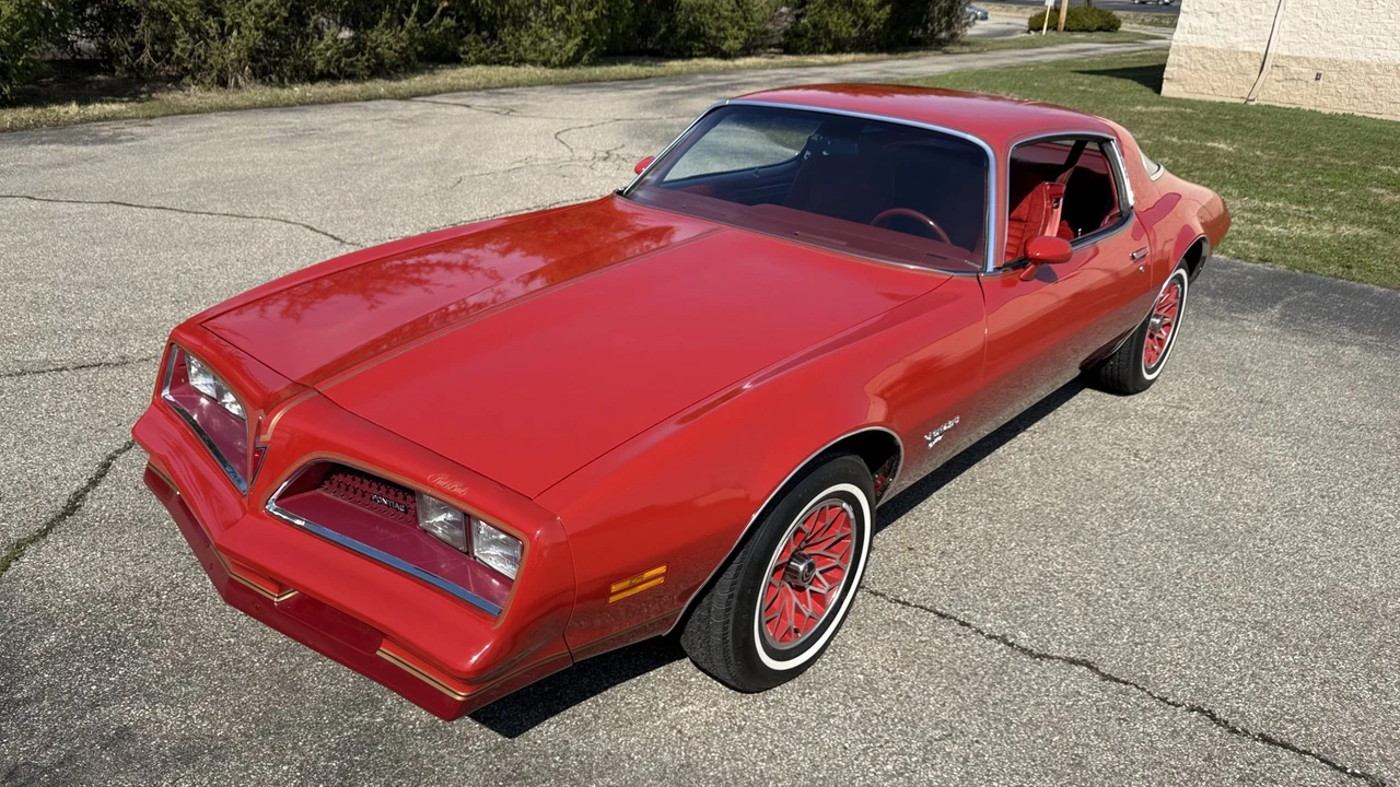 1978 Pontiac Firebird 2nd Gen - Image 5 of 31