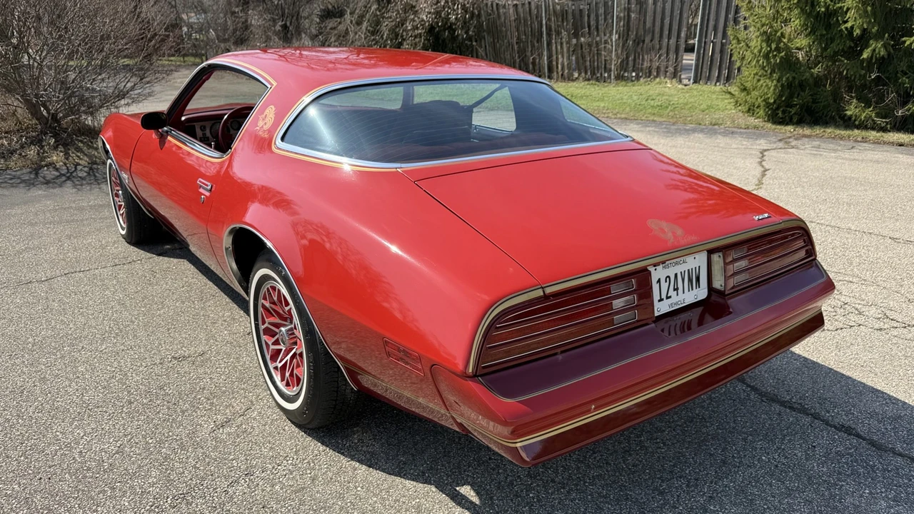 1978 Pontiac Firebird 2nd Gen - Image 7 of 31