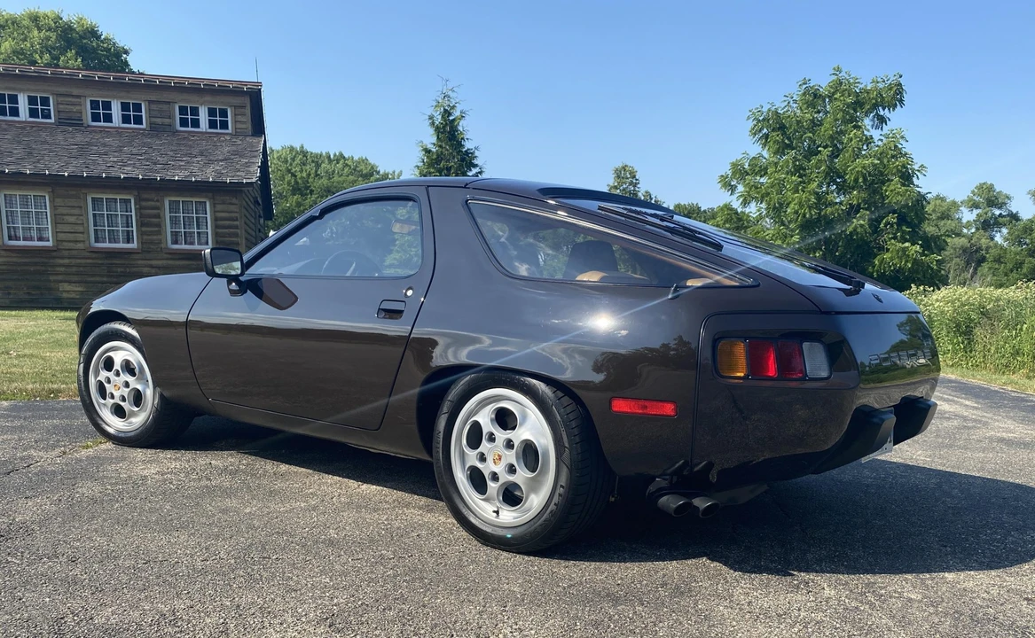 1981 Porsche 928 - Image 11 of 31