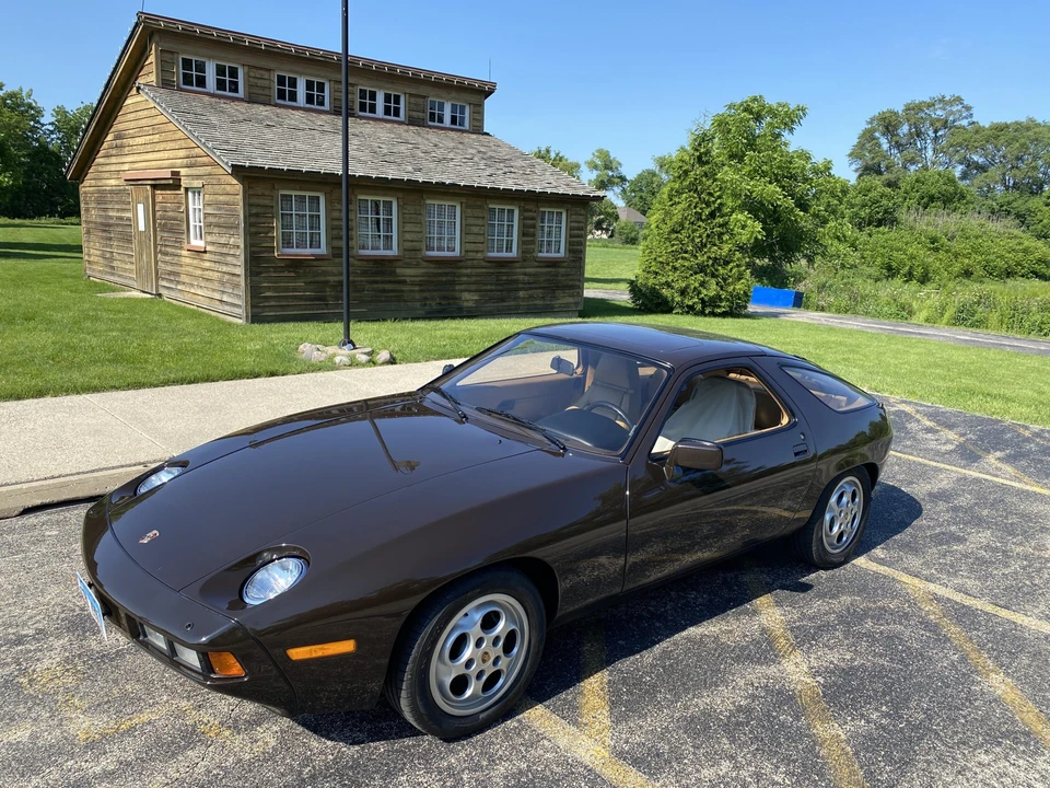 1981 Porsche 928 - Image 2 of 31