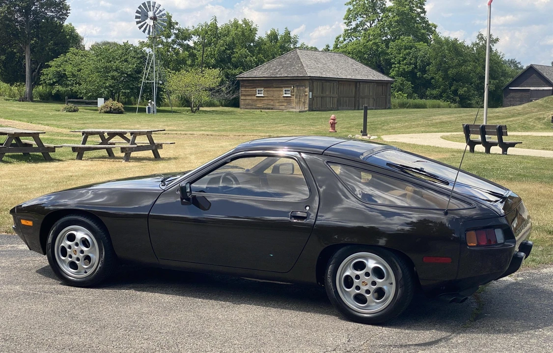 1981 Porsche 928 - Image 8 of 31