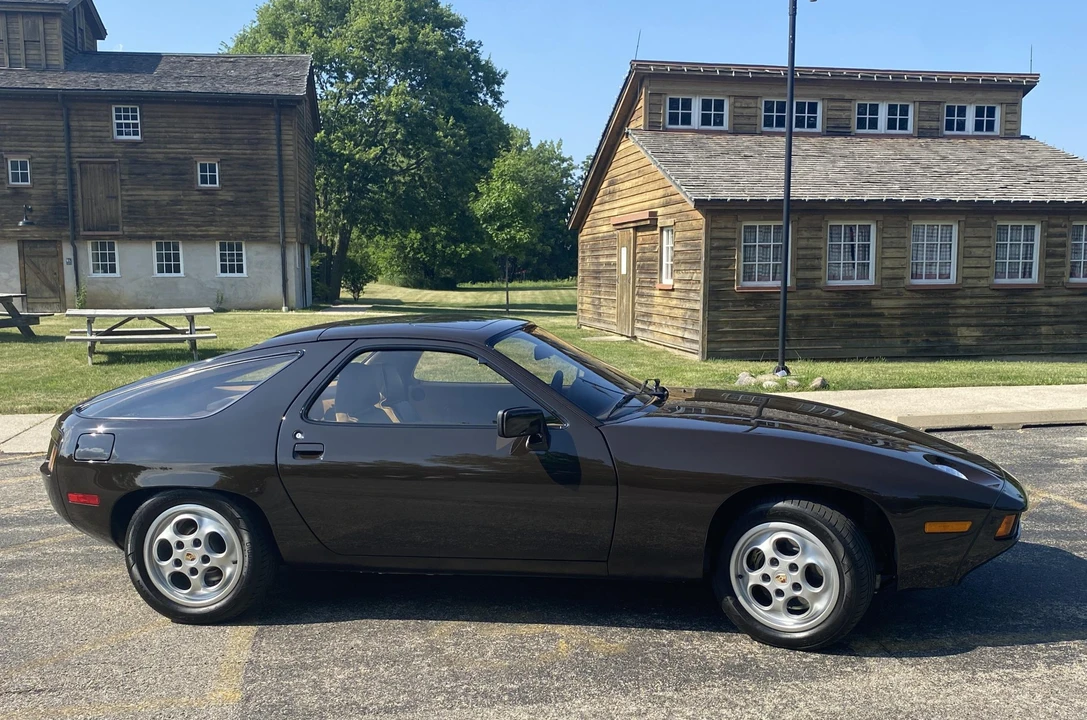 1981 Porsche 928 - Image 25 of 31