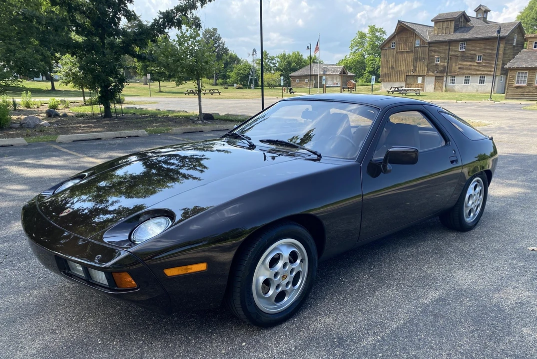 1981 Porsche 928 - Image 4 of 31