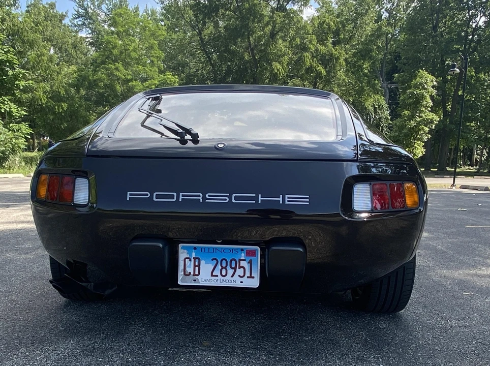 1981 Porsche 928 - Image 16 of 31