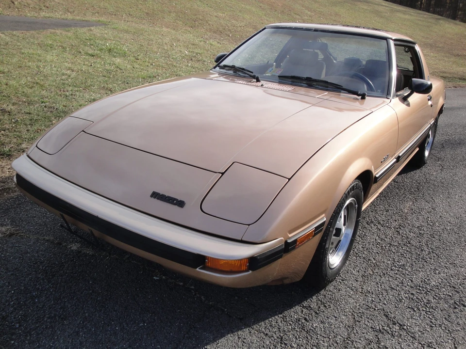 1983 Mazda RX-7 SA & FB - Image 2 of 31