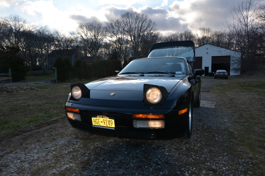 1986 Porsche 944 Turbo - Image 11 of 31