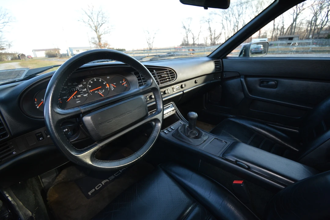 1986 Porsche 944 Turbo - Image 19 of 31
