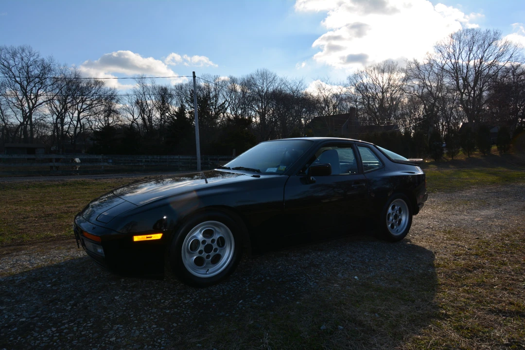 1986 Porsche 944 Turbo - Image 10 of 31