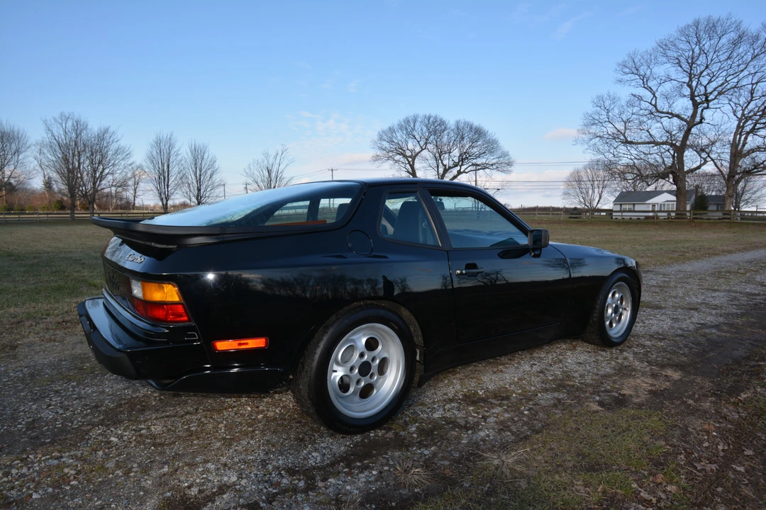 1986 Porsche 944 Turbo - Image 5 of 31