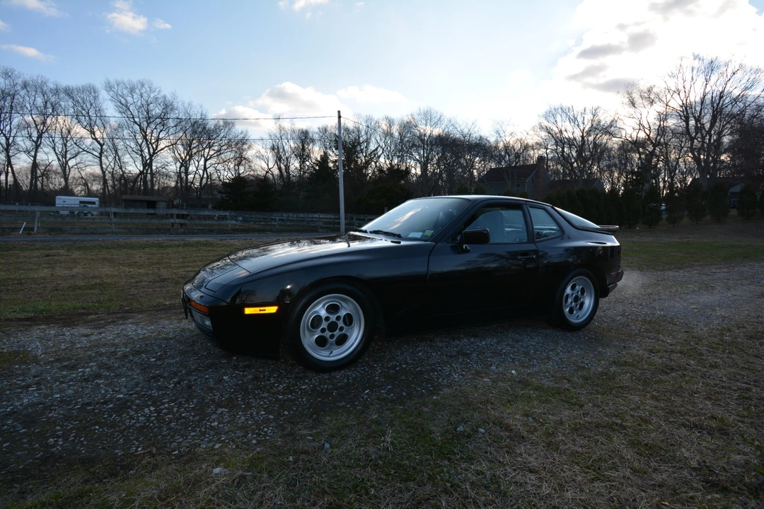 1986 Porsche 944 Turbo - Image 9 of 31