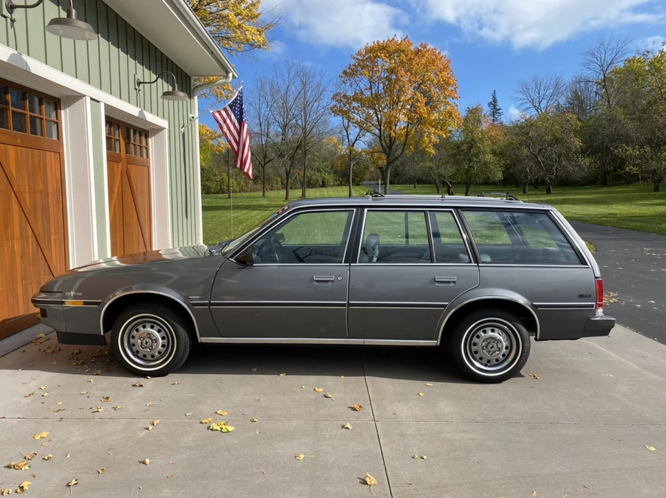 1987 Buick - Image 13 of 31