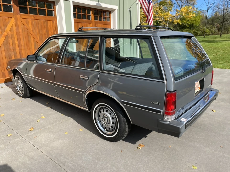 1987 Buick - Image 16 of 31