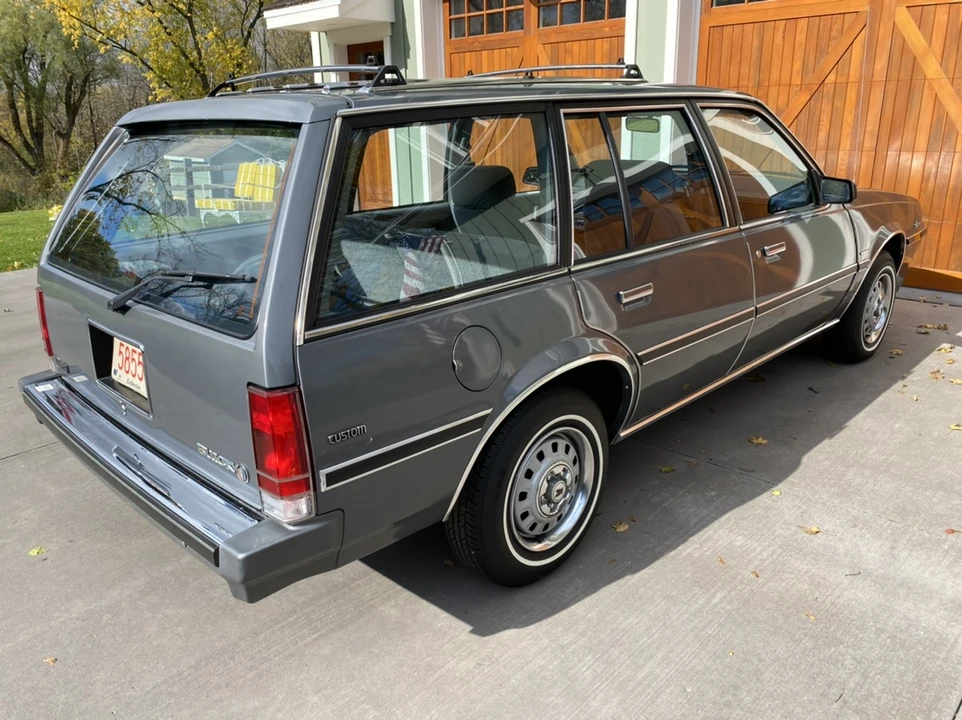 1987 Buick - Image 20 of 31