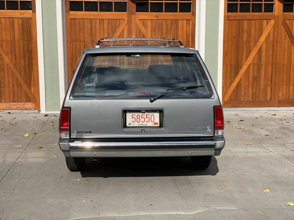 1987 Buick - Image 17 of 31
