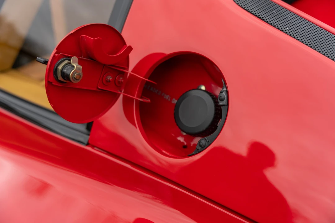 1987 Ferrari Testarossa - Image 25 of 31