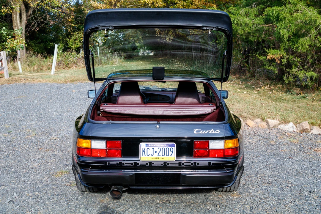 1987 Porsche 944 Turbo - Image 10 of 31