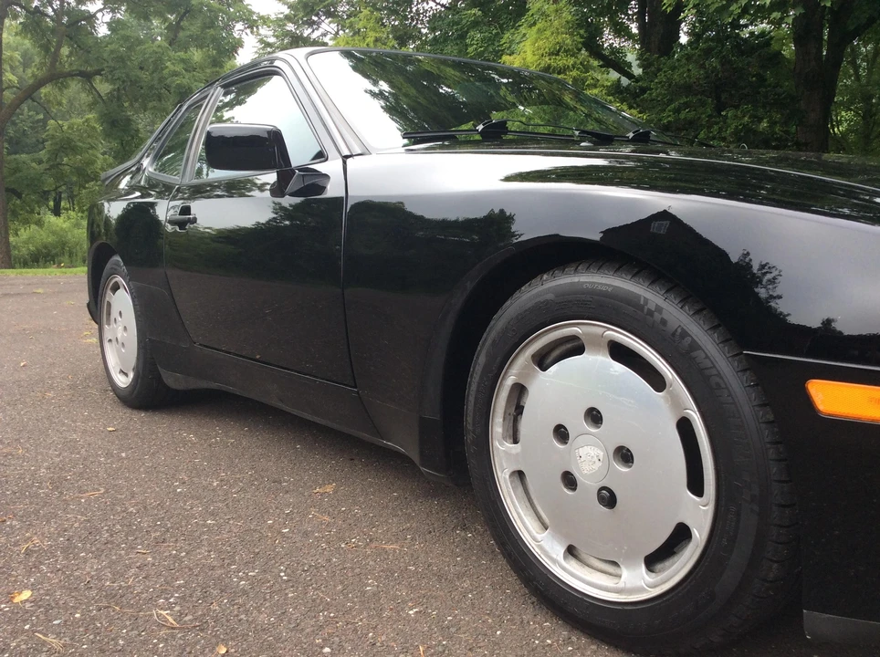 1987 Porsche 944 Turbo - Image 19 of 31