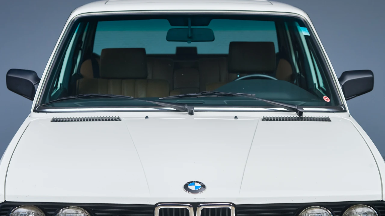 1988 BMW E28 5 Series - Image 30 of 31