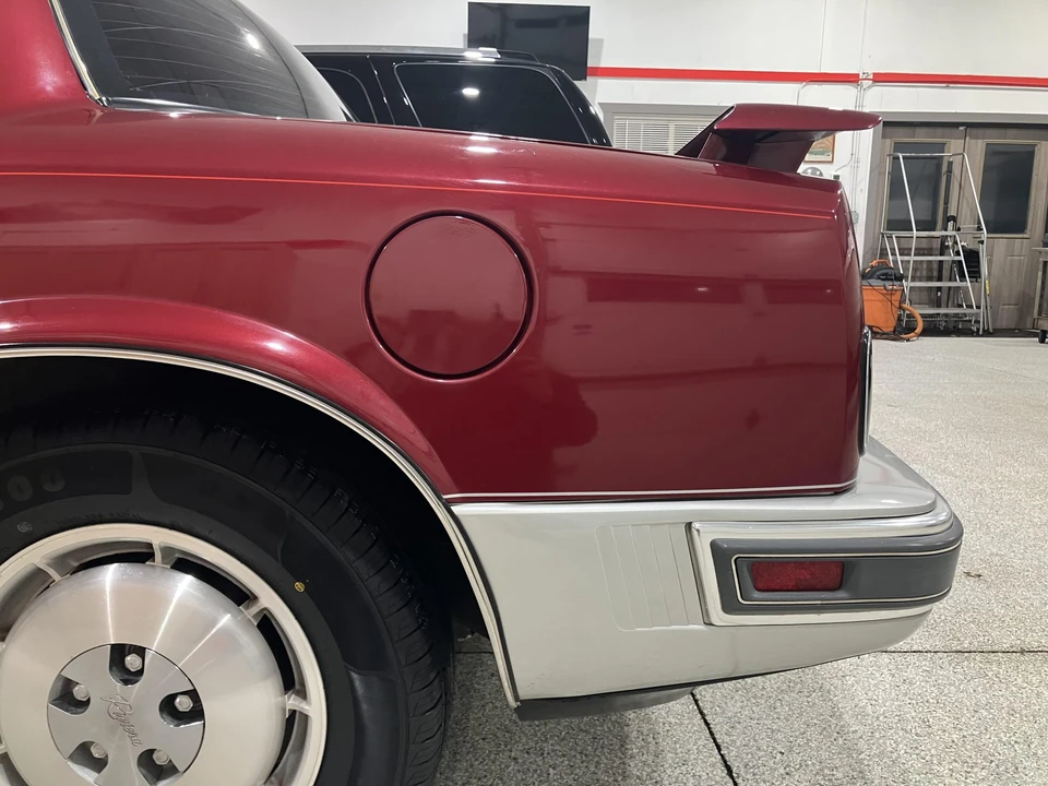 1988 Buick Riviera 4th-7th Gen - Image 18 of 31