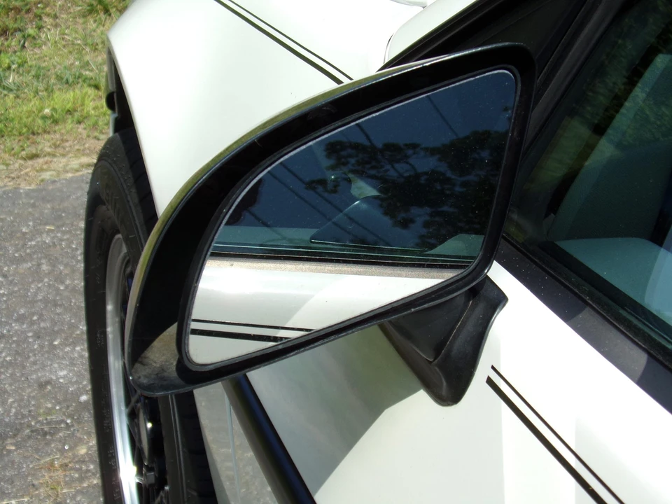 1988 Pontiac Fiero Formula - Image 30 of 31