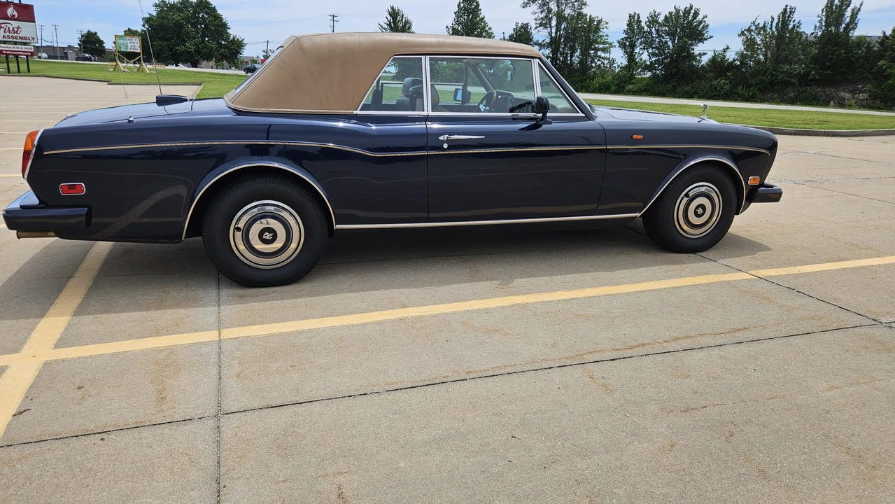 1988 Rolls-Royce Corniche Series II - Image 12 of 31