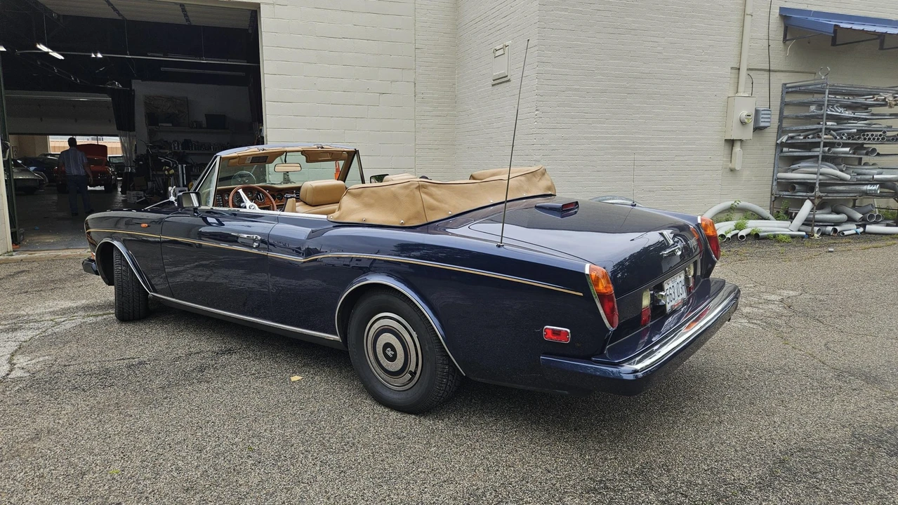 1988 Rolls-Royce Corniche Series II - Image 20 of 31