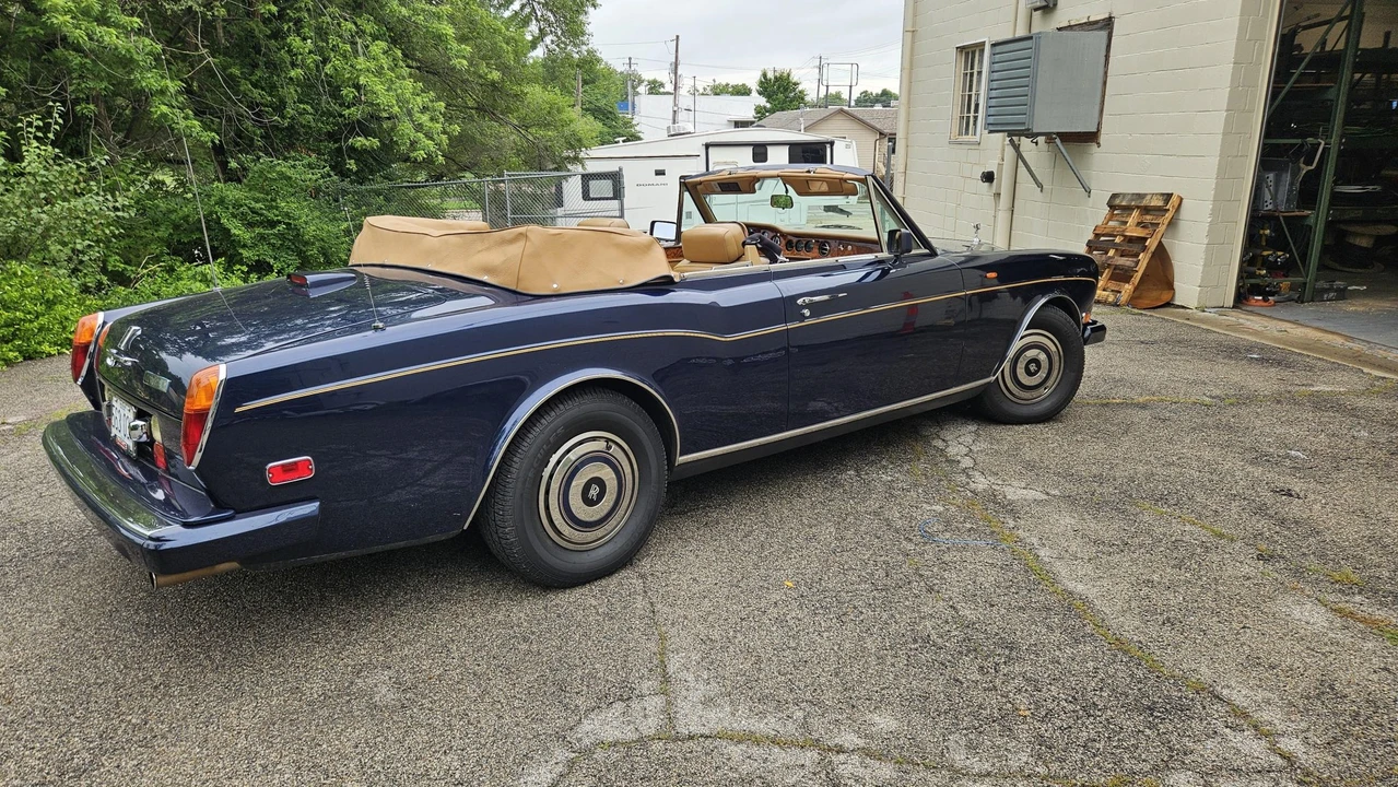 1988 Rolls-Royce Corniche Series II - Image 23 of 31