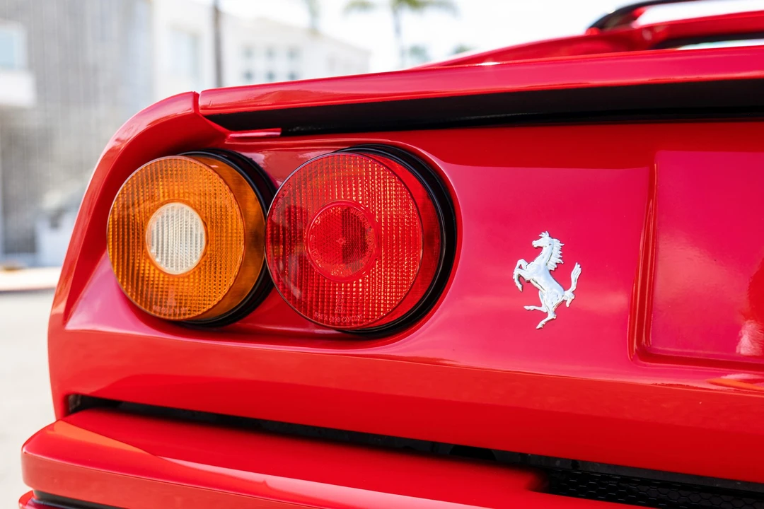 1989 Ferrari 328 GTS - Image 25 of 31