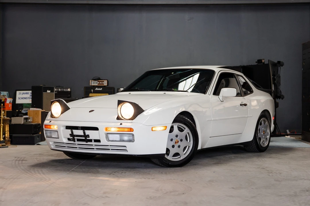 1989 Porsche 944 Turbo - Image 5 of 31