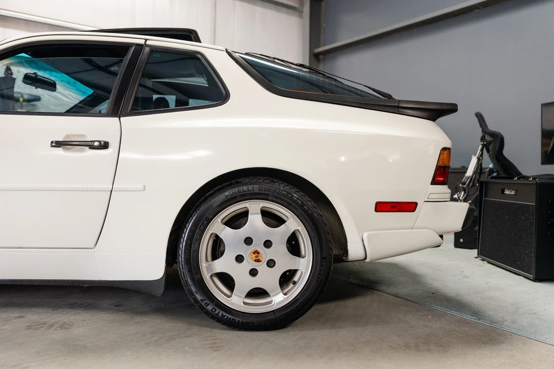 1989 Porsche 944 Turbo - Image 18 of 31