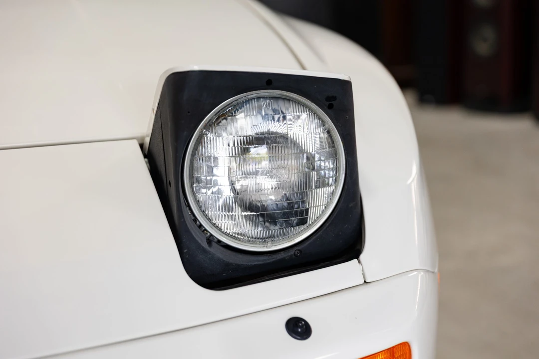 1989 Porsche 944 Turbo - Image 26 of 31