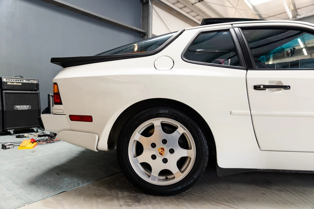 1989 Porsche 944 Turbo - Image 19 of 31
