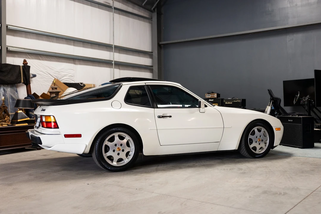 1989 Porsche 944 Turbo - Image 10 of 31