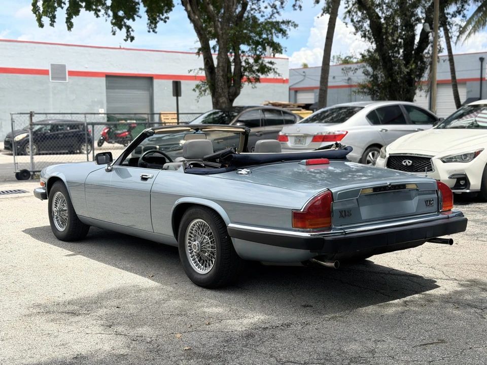 1990 Jaguar XJS Convertible - Image 7 of 31