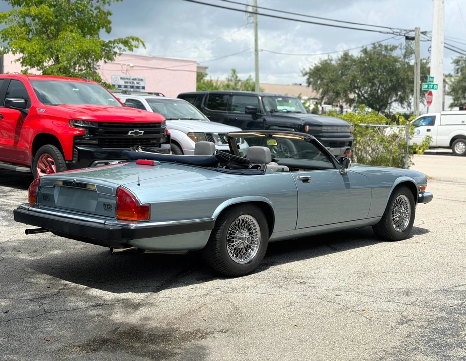 1990 Jaguar XJS Convertible - Image 8 of 31