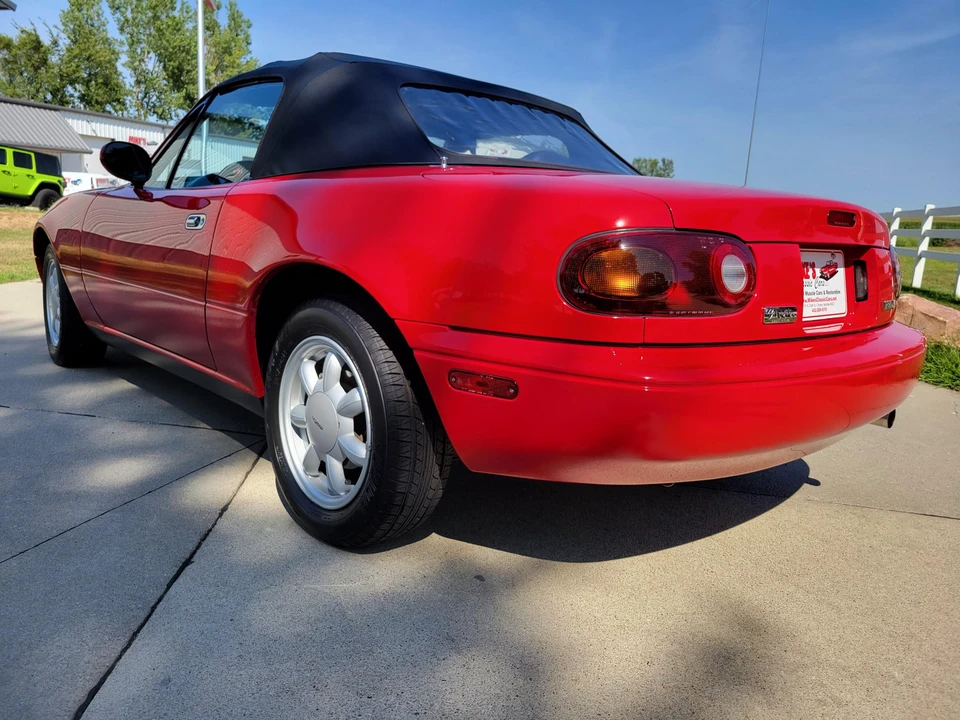 1990 Mazda NA MX-5 Miata - Image 7 of 31