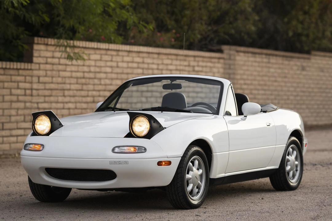 1990 Mazda NA MX-5 Miata - Image 16 of 31